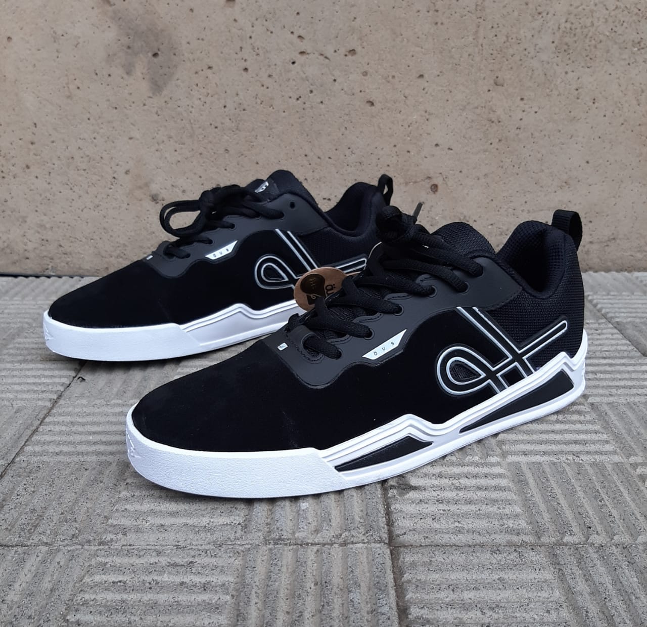 TÊNIS OUS NACCARATO BRANCO - Arqa Skate Shop