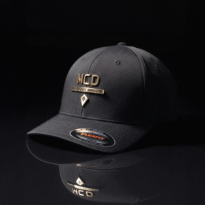 BONÉ MCD METAL FLEXFIT ABA CURVA FECHADO PRETO