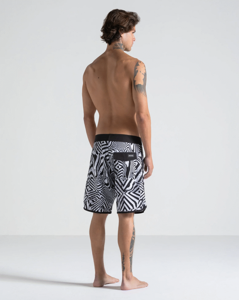 BERMUDA ÁGUA VOLCOM INFUSION 19″ BOARDSHORT PRETO – The Point